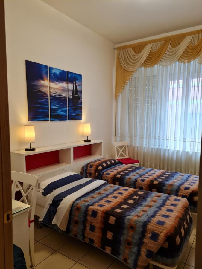 Bed And Breakfast Trestelle アンコーナ エクステリア 写真